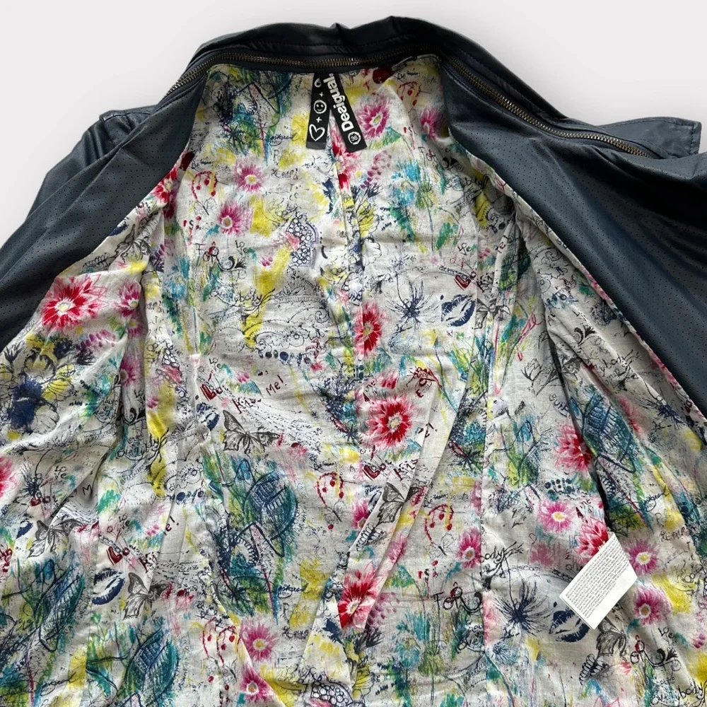 Desigual size 36